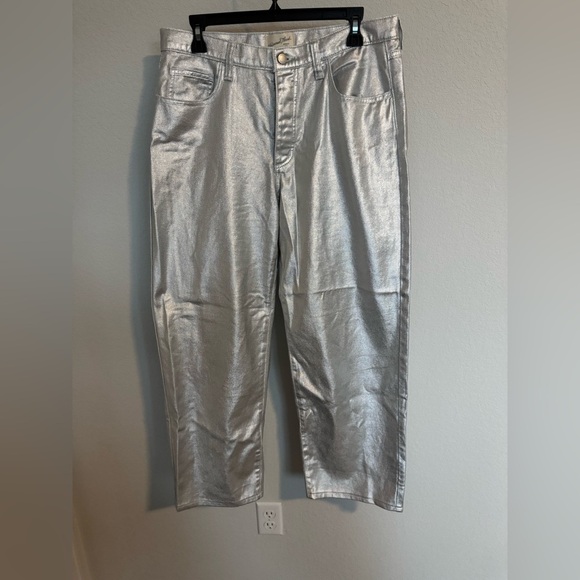 Universal thread high-rise, wide leg, silver metallic baggy jeans size. Size 8 - Picture 2 of 11
